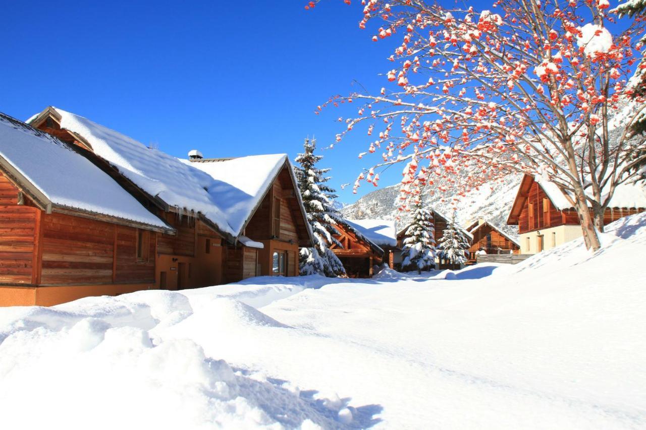 Le Gouroun Hameau Des Chazals Nevache Hautes Alpes Exteriör bild